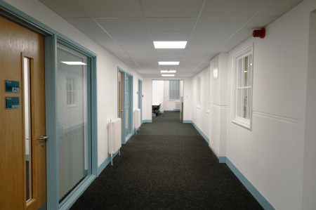 Itchen Sixth Form Colle Learning Resource Centre5