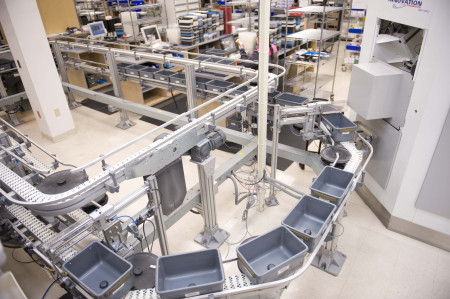 Guys St Thomas Pharmacy Robot1